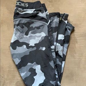 Camo Better Body Leggings